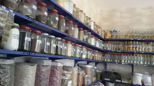 عطاری بهار