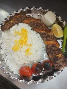 کباب بناب آذر 5