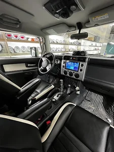 LUX CAR