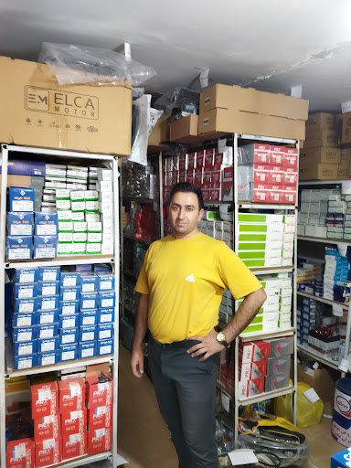 مرکز پخش لوازم یدکی اتومبیل نقویان