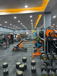 باشگاه بدنسازی تلاش 2