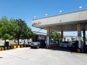 پمپ بنزين قاطع