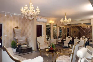 سالن زیبایی هلسا