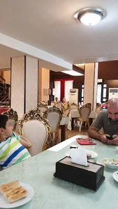 رستوران حاج حسن شعبه ۷