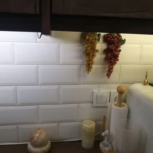 نصب و اجرای کاشی بین‌کابینتی در دردشت 4
