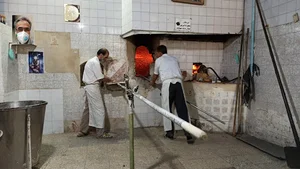 نانوایی سنگکی