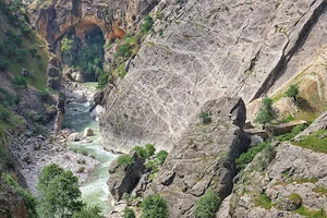 آبشار لندی