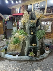 کافه رستوران آبشار