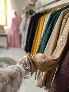 خیاطی ومزون الینا