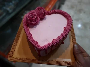 شیرینی و آجیل پانیذ