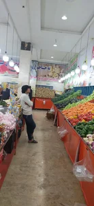 میوه و سبزی فروشی نرخ شکن برادران بهرامی 3