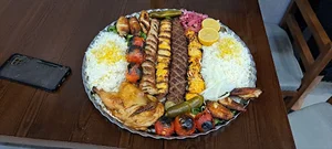 آشپزخانه مرکزی شهر(وحید)