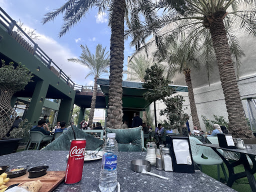 مطعم ألو بيروت