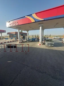 پمپ بنزین