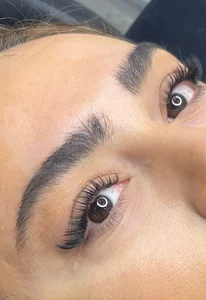 خدمات تخصصی مژه فرزانه فاتحی 3