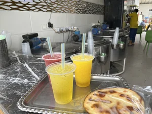 یخ در بهشت آزادمرد