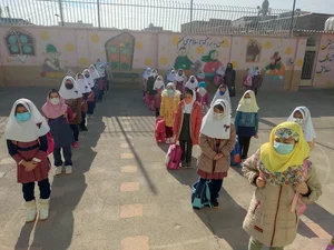دبستان دخترانه دولتی شهدای رهنان 3