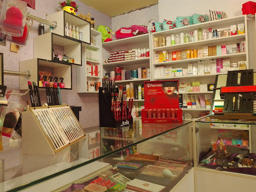 آرایشی و بهداشتی روژیار