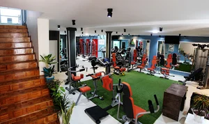 مجموعه پزشکی ورزشی سی وان