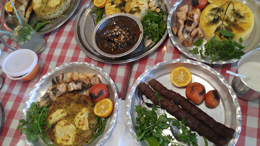 رستوران چوچاق