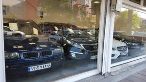 نمایشگاه اتومبیل چزابه