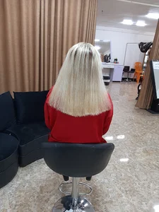سالن ورزشی معراج