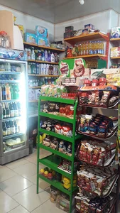 سوپر مارکت طاها