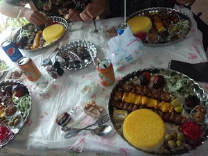 رستوران هخامنش