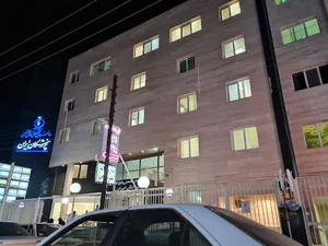 ساختمان پزشکان ایران