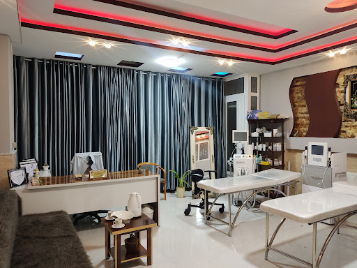 کلینیک صدرا هرات Sadra Clinic Herat