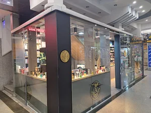 گالری عطر آکوا