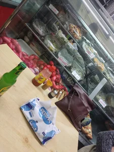 ساندویچ زند 4