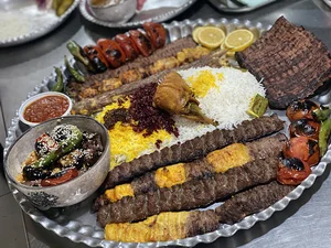 باغ رستوران سنتی آبشار