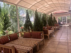 باغ رستوران تخت جمشید
