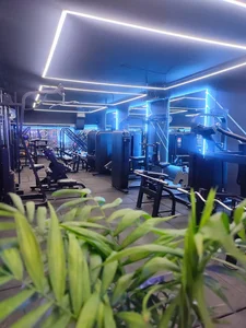 باشگاه ورزشی انفجار 4