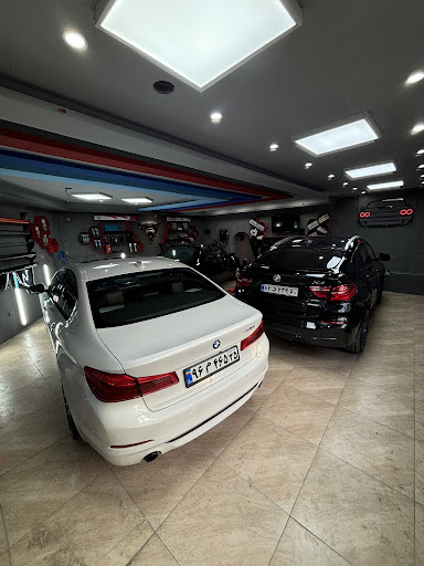 شاین مسترز اتودیتیلینگ و کارواش VIP