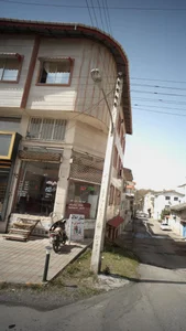 مشاور املاک حزین 2