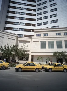 شال و روسری فروشی
