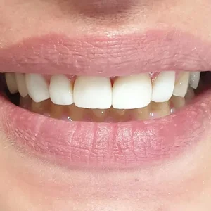مطب دندانپزشکی دکتر رها صالحی