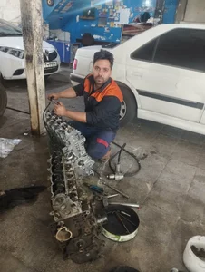 تعمیرگاه خودرو جواد شکوهی پناه 4