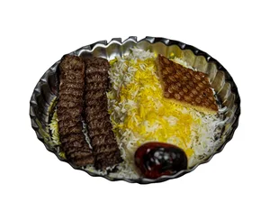 آشپزخانه عمو اکبر 5