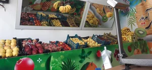 ایستگاه آب شیرین و میوه سرای سلامت 2