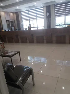 دفترخانه ۷۲ مرجان عرب حسینی آسانسور دارد