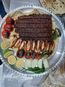 کباب زغالی ملی راه
