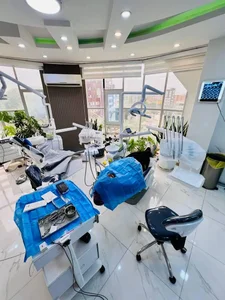 مطب دندانپزشکی دکتر امیر سلطان تویه 3