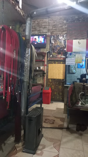 قلیان سرا و سفره خانه اکبر مشتی