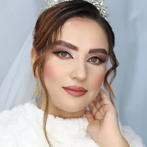 سالن زیبایی خانم ایراندوست