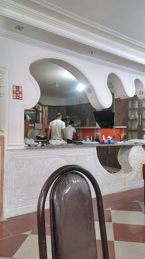 مشاور املاک آریا