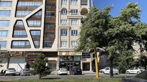 کافه بیلیارد 8
