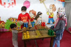 باشگاه بیلیارد شب چراغ
